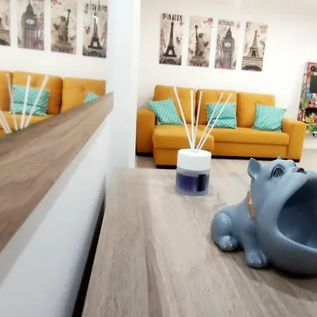 - Lujo - Parking, Maquina Arcade, Wifi Y Netflix Oviedo