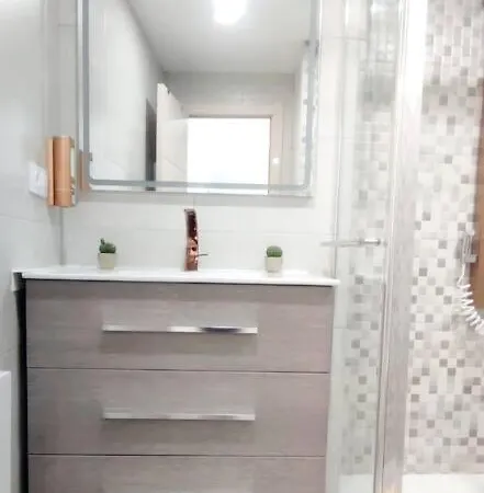 - Lujo - Parking, Maquina Arcade, Wifi Y Netflix Апартаменты