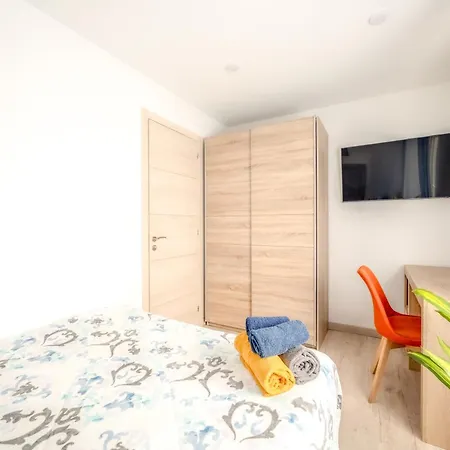 Apartmán - Lujo - Parking, Maquina Arcade, Wifi Y Netflix Oviedo