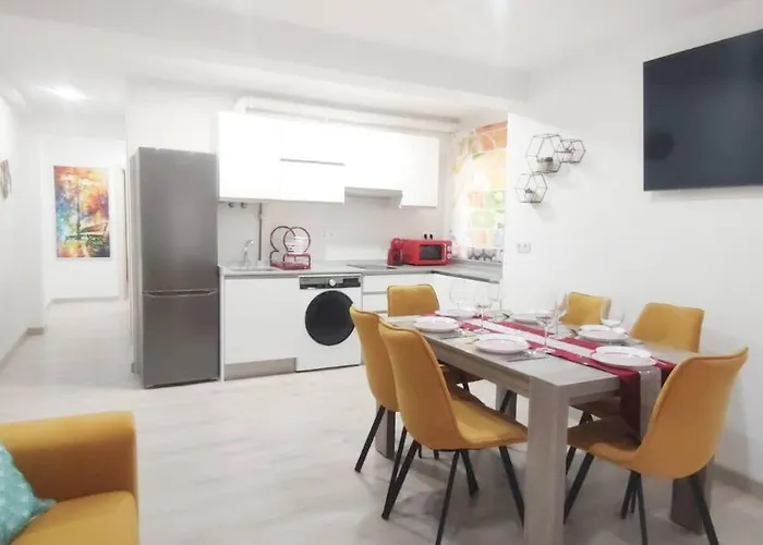 - Lujo - Parking, Maquina Arcade, Wifi Y Netflix Oviedo